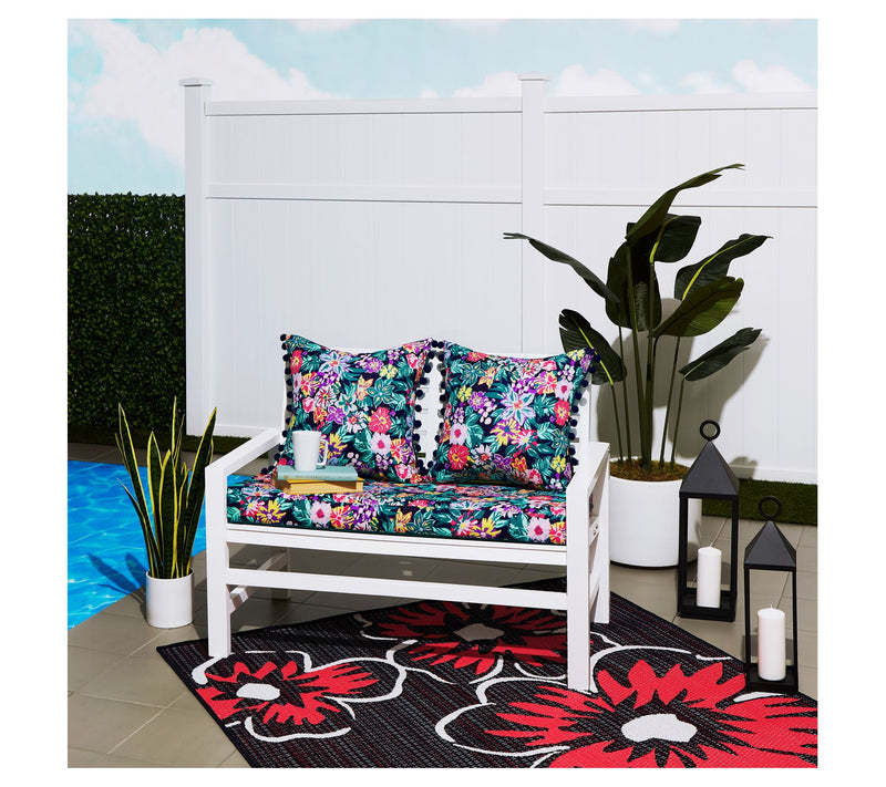 Vera Bradley Indoor/Outdoor Rug 5'x8' — View 13