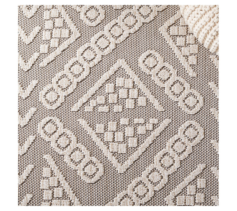 Safavieh Global 202 Outdoor 5'-3" X 7'-6" Rug — View 5