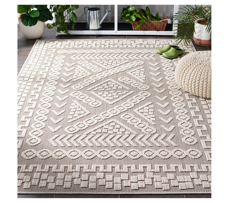 Safavieh Global 202 Outdoor 8' X 10' Rug — View 7