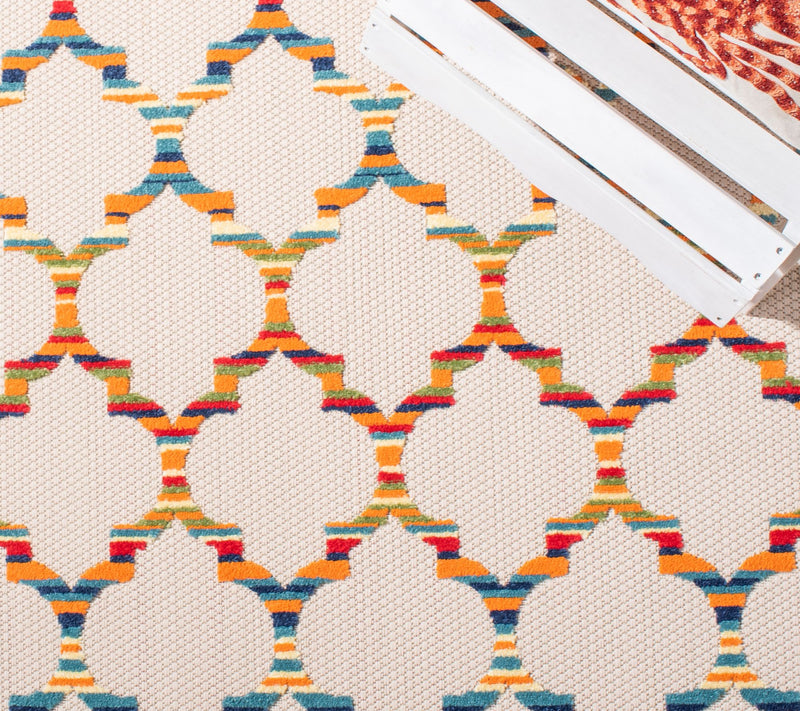 Safavieh Cabana 333 Outdoor 4'-5" x 6'-5" Rug — View 11