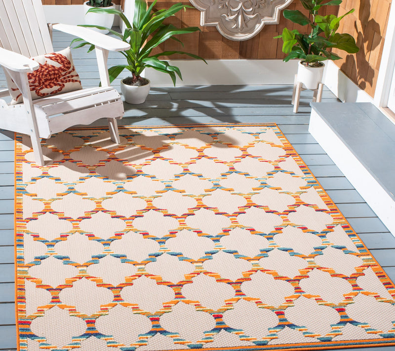 Safavieh Cabana 333 Outdoor 4'-5" x 6'-5" Rug — View 12
