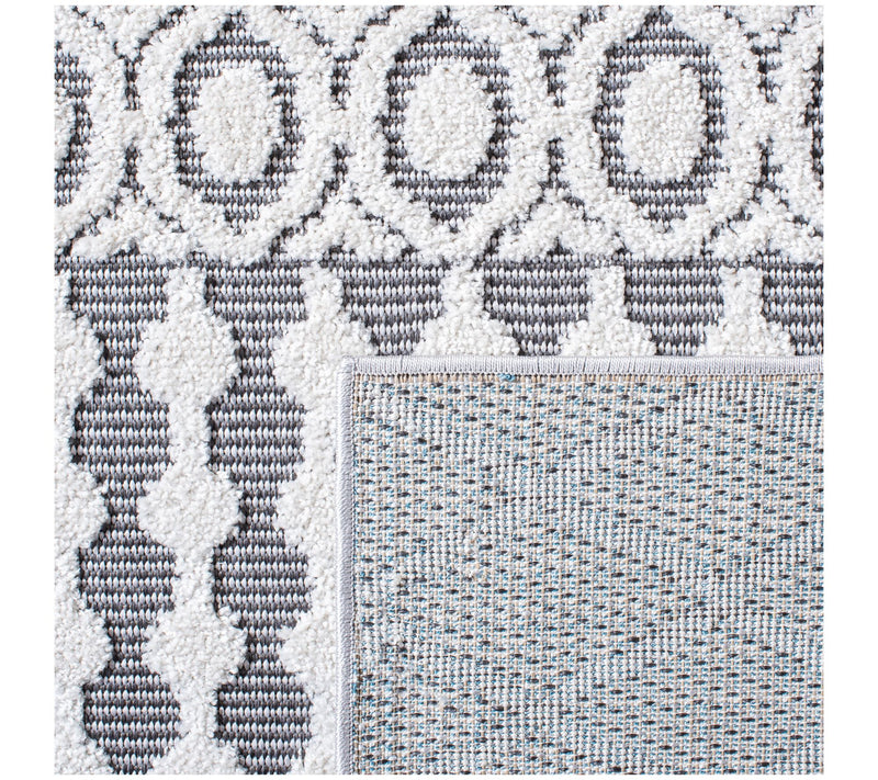 Safavieh Cabana 652 Outdoor 5'-5" X 7'-7" Rug — View 7