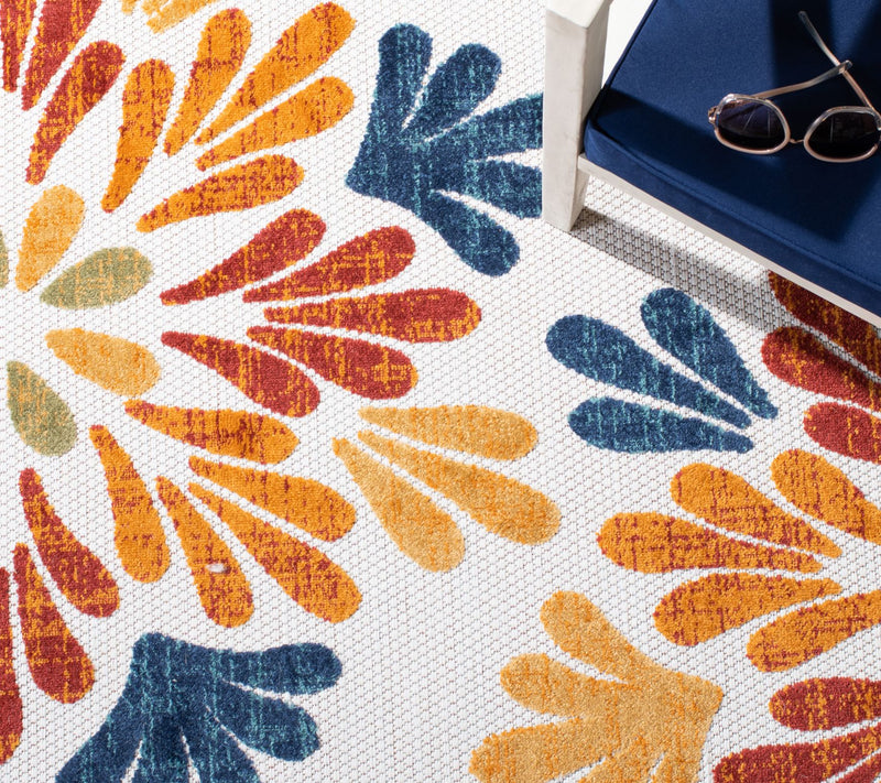 Safavieh Cabana 800 Outdoor 6' x 9' Rug — View 8