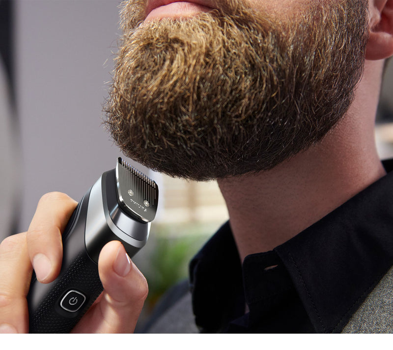 Philips Norelco Multigroomer Series 5000 — View 5
