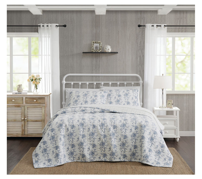 The Farmhouse by Rachel Ashwell British Rose Twin Quilt Set — Main view