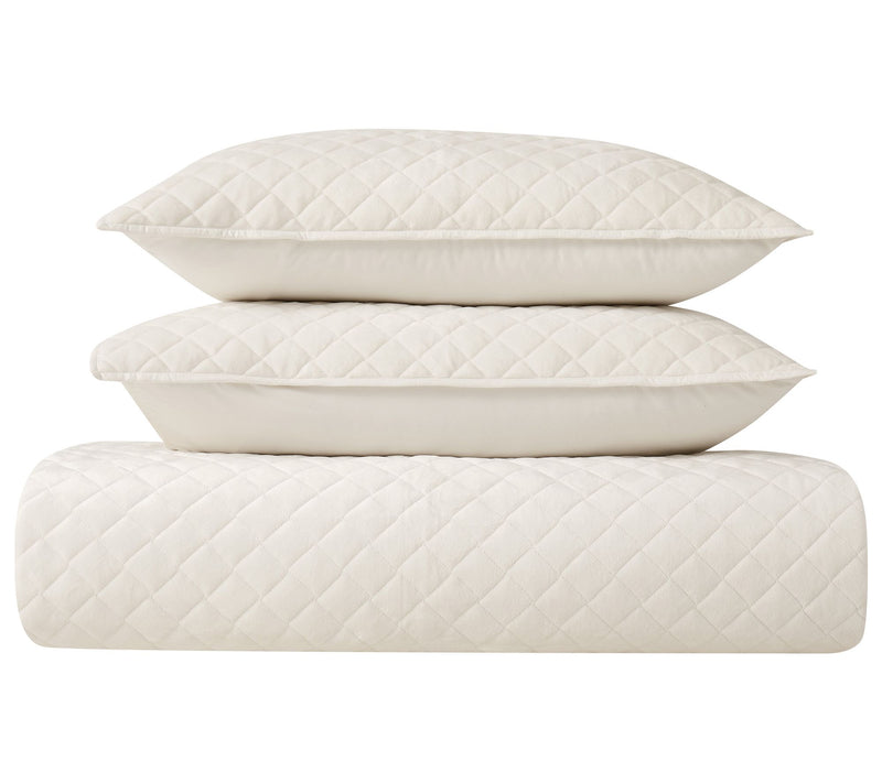 Royal Velvet 3-Piece Diamond Velvet Full/QueenQuilt Set — View 2