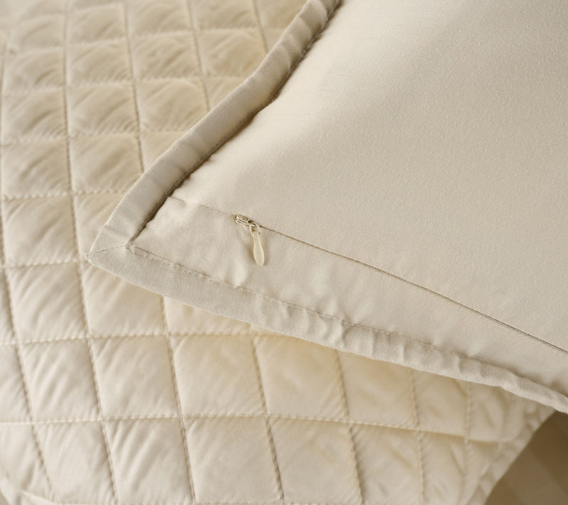 Northern Nights Cotton Sateen Quilt & Sham Set- Queen — View 6