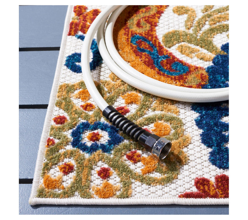 Safavieh Cabana 887 Series 4' X 6'Rug — View 2