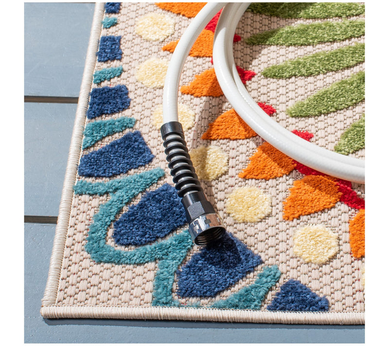 Safavieh Cabana 382 Series 4'-5" x 6'-5"Rug — View 2