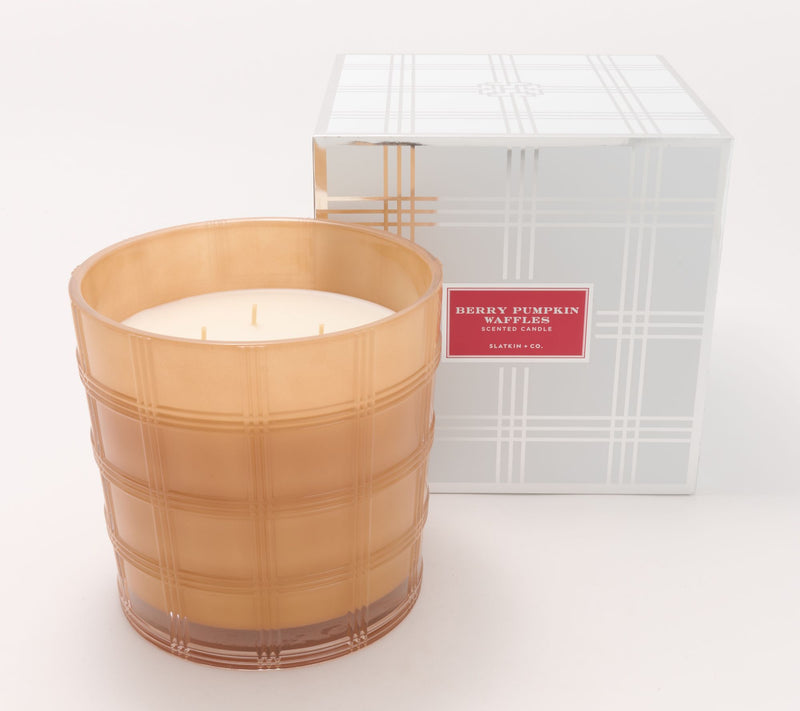 HomeWorx by Slatkin + Co. 50oz Berry Pumpkin Waffle Candle — Main view
