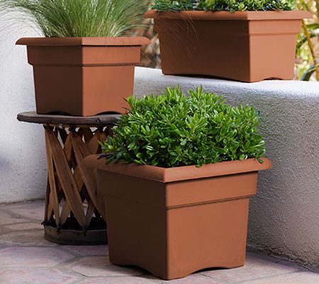 Bloem Veranda Deck Box Planter Square: 18" — View 5
