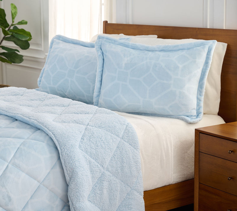 Berkshire Printed Velvetsoft Reverse Sherpa Comforter-Twin — View 7