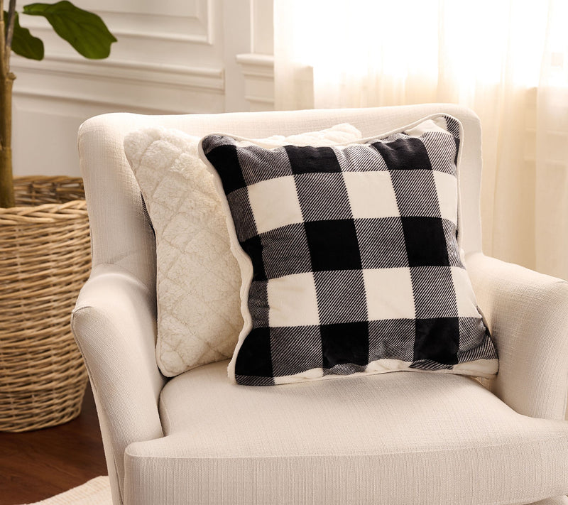 Home Reflections Set of 2 Plush 18" x 18" Dec Pillows — View 3