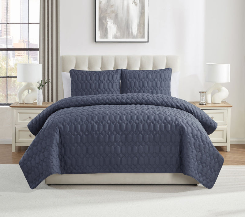 VCNY Home Diamond 3pc Textured Quilt Set, King — Main view