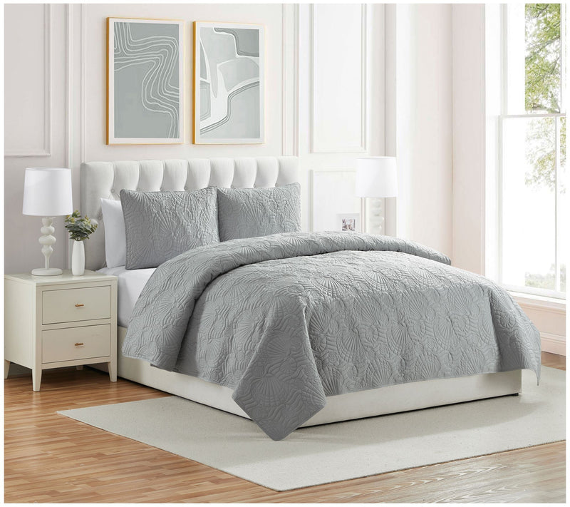VCNY Home Ocean 3pc Solid Seashell Coastal Quilt. Full/ Queen — View 2