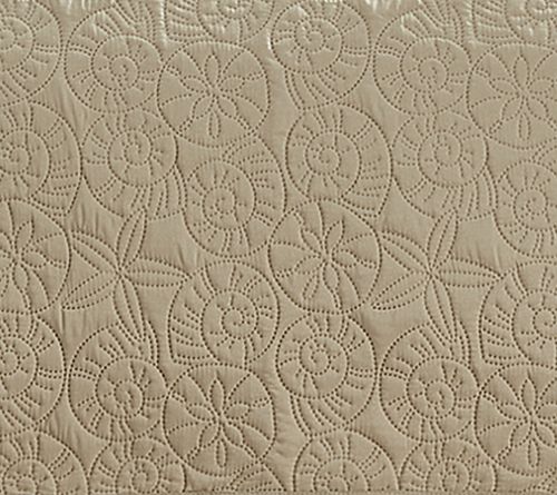 VCNY Home Seashell 3pc Solid Coastal Quilt Set,King — View 8
