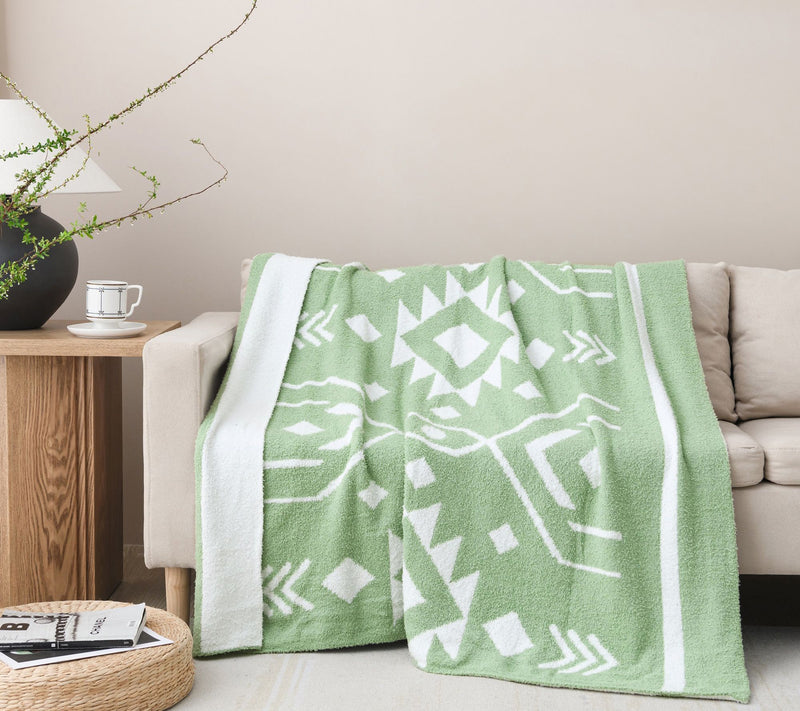 Jacquard Feathe r Knit Throw Bl anket 50 x 60 i nches — View 11