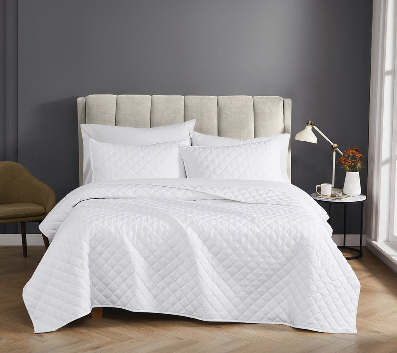Cannon Solid Percale King 3-Piece Quilt Set — View 3