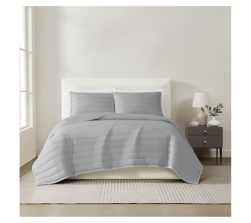 Christian Siriano NY Cotton Sateen King 3pc Quilt Set — View 15