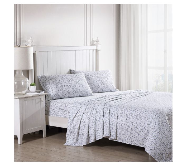 Laura Ashley Bramble Vine Green King Sheet Set — View 4