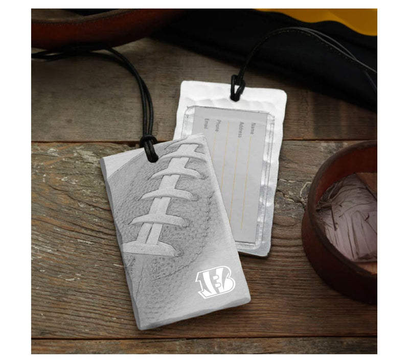 Wendell August NFL Football Bag Tag — View 38