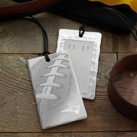 Wendell August NFL Football Bag Tag — View 23