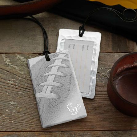 Wendell August NFL Football Bag Tag — View 30