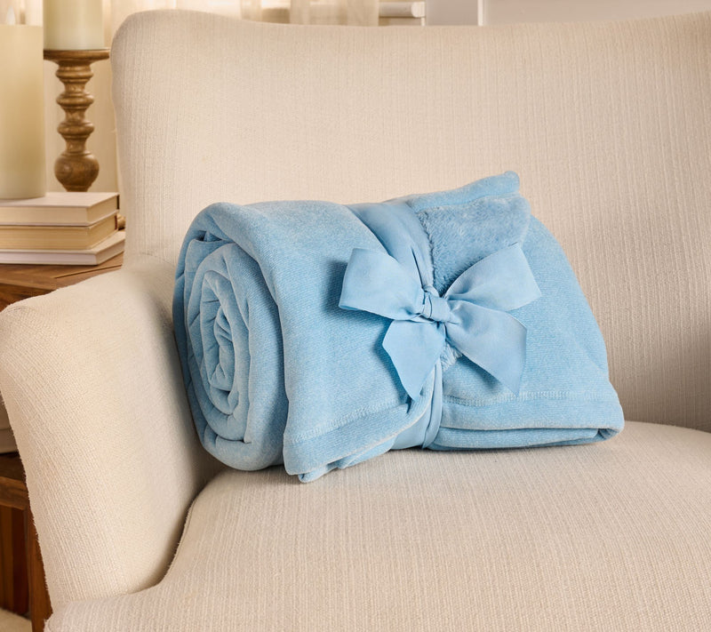 Home Reflections Heathered Plush & Sherpa 60x70 Throw — View 4