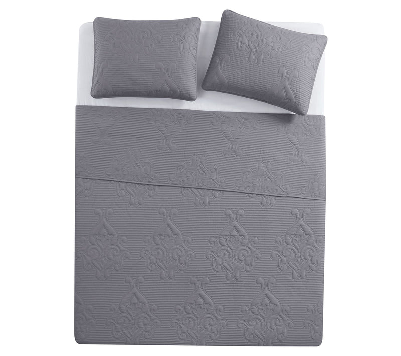 VCNY Home Solomun 3-Piece Damask Microfiber Quilt Set, King — View 3