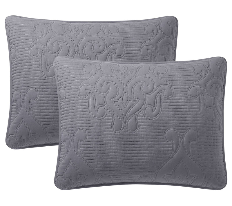 VCNY Home Solomun 3-Piece Damask Microfiber Quilt Set, King — View 5