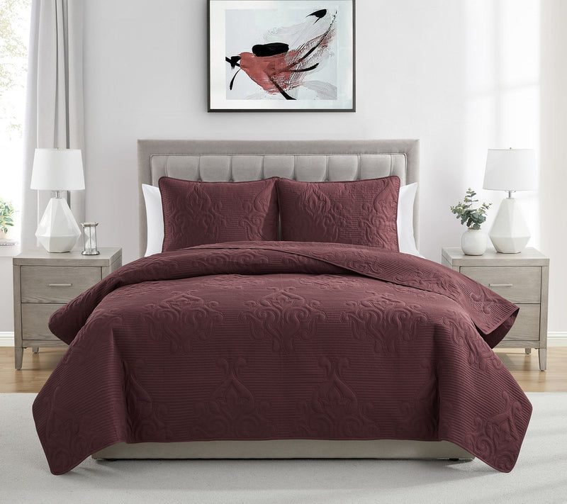 VCNY Home Solomun 3-Piece Damask Microfiber Quilt Set, King — View 16