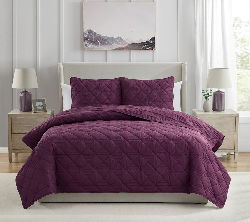 VCNY Home Lucy 3-Piece Diamond Microfiber QuiltSet, King — Main view