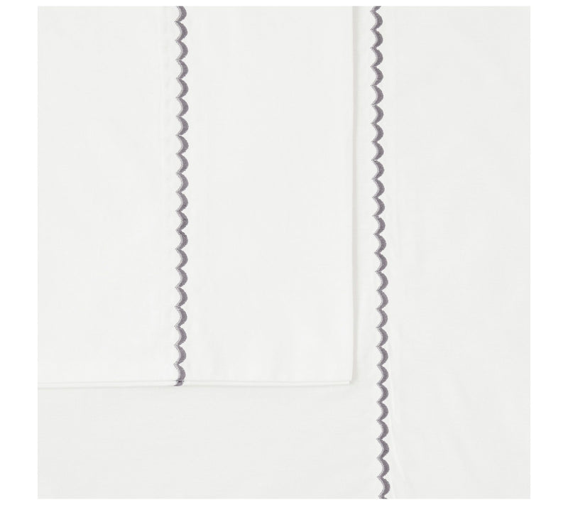 Oceanfront Resort Solid Percale 4 Piece Queen Sheet Set — View 3