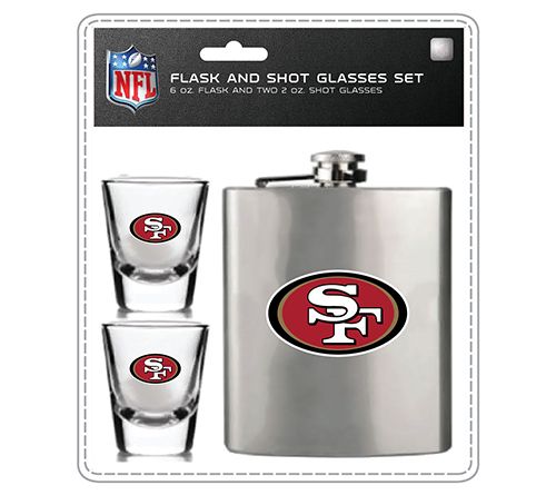 Mojo Licensing NFL Flask Set - 1 Flask and 2 Shot Glasses — View 3