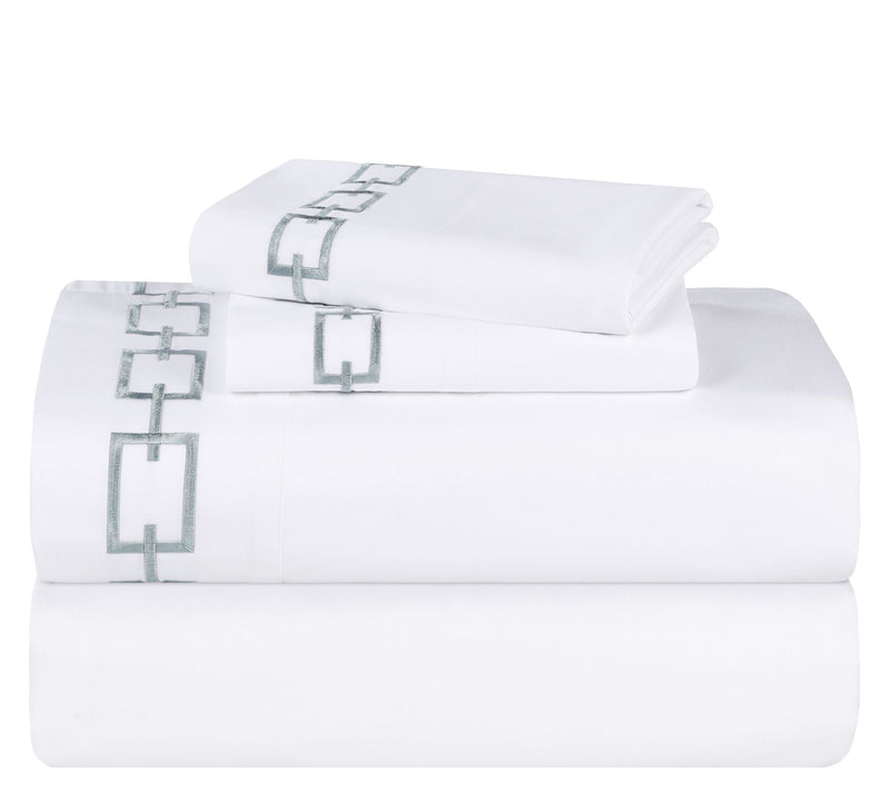Superior Chain Links Cotton Embroidered Bed Sheet Set-Full — Main view
