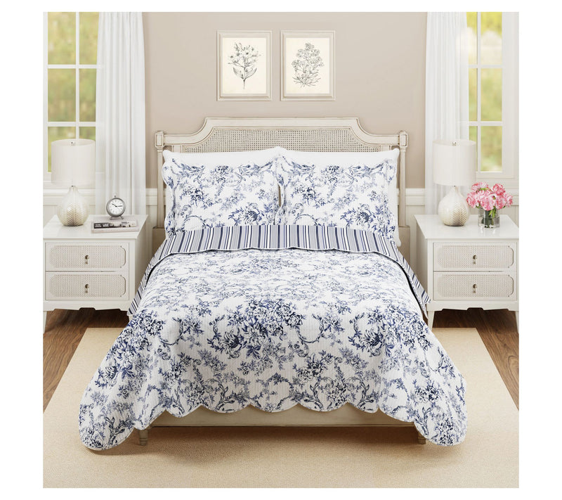 Modern Heirloom Garden Toile Reversible 3-PC King Quilt Set — View 2