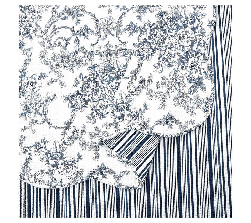 Modern Heirloom Garden Toile Reversible 3-PC King Quilt Set — View 5