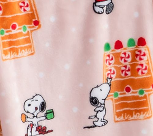 Berkshire Peanuts Holiday 55x70 Plush Throw — View 2