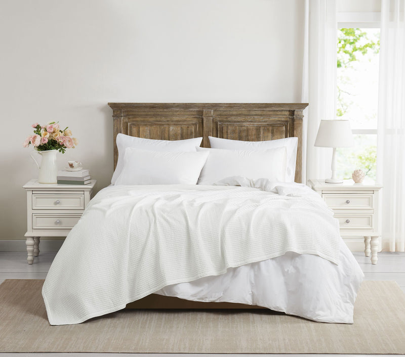 The Farmhouse by Rachel Ashwell Cotton Waffle Queen Blanket — View 13