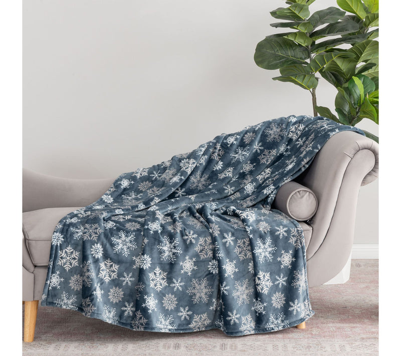 Berkshire Oversized Holiday Throw with Plush Gift Bag — View 15