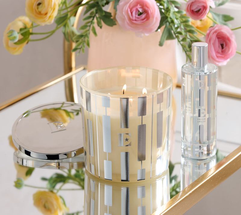 Elton John x Slatkin + Co. S/22oz Candle & 4oz Vanilla Caramel Gelato — Main view