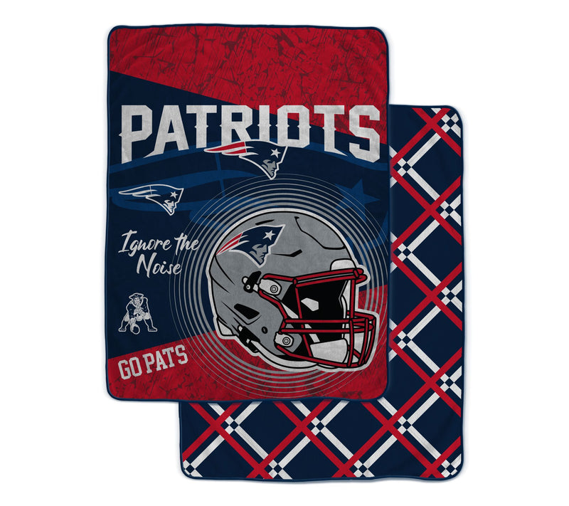 NFL Officially Licensed 60"x80" Fleece & Sherpa Back Throw — View 19