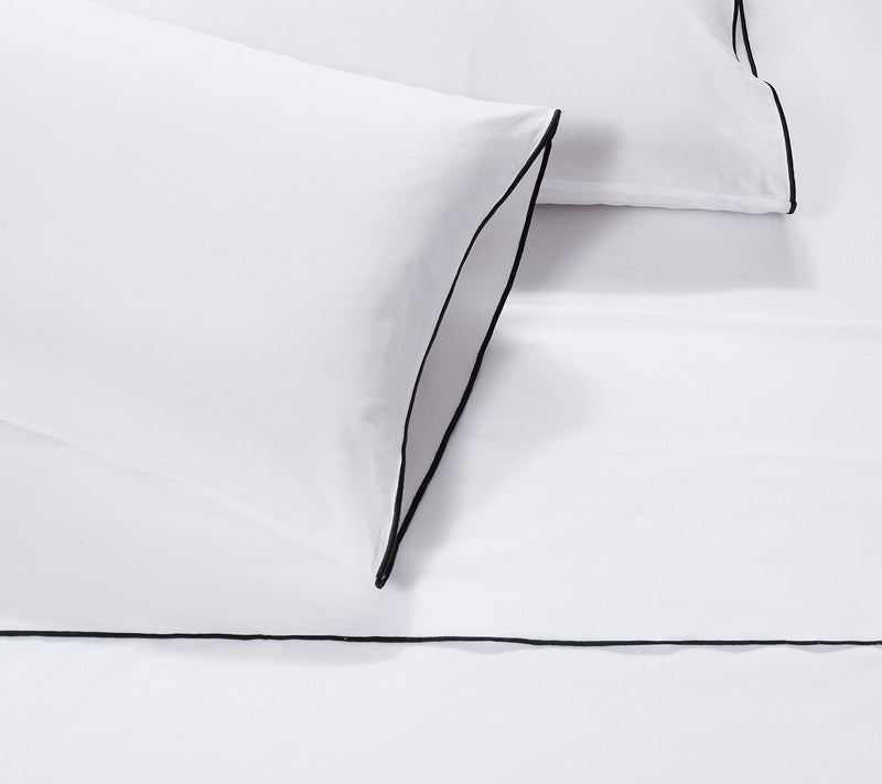 Brooklyn Loom Merrowed Edge 4 Piece King SheetSet — View 3
