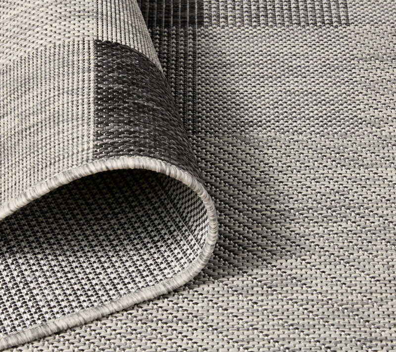 NMNY Patio Country Ombre Chevron 8x10 Indoor/Outdoor Rug — View 3