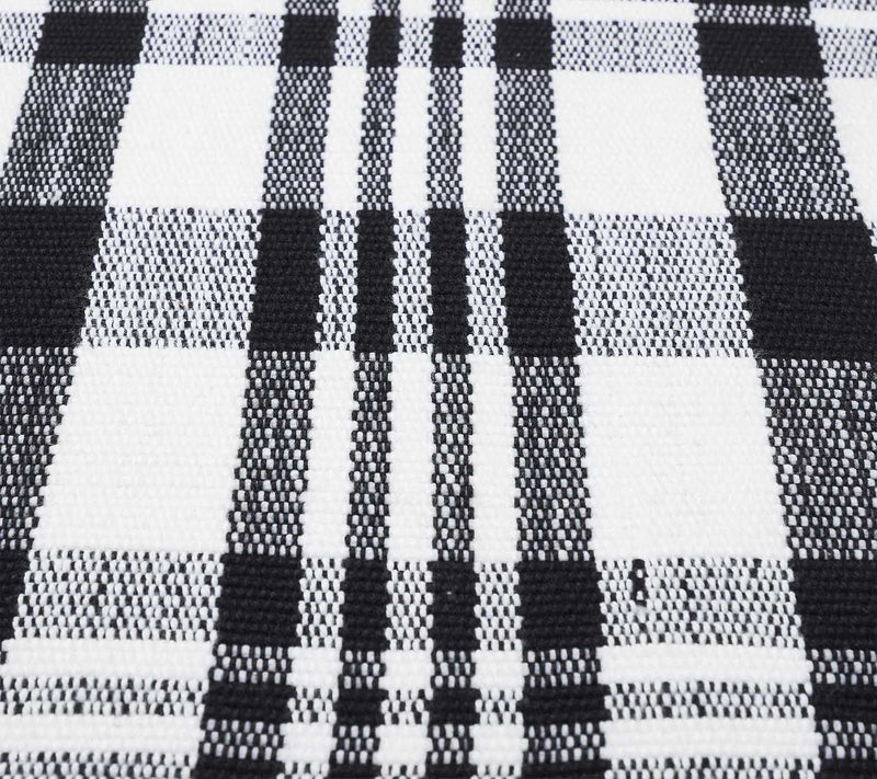 VCNY Home Black/White Plaid Indoor/Outdoor Layering Rug — View 3