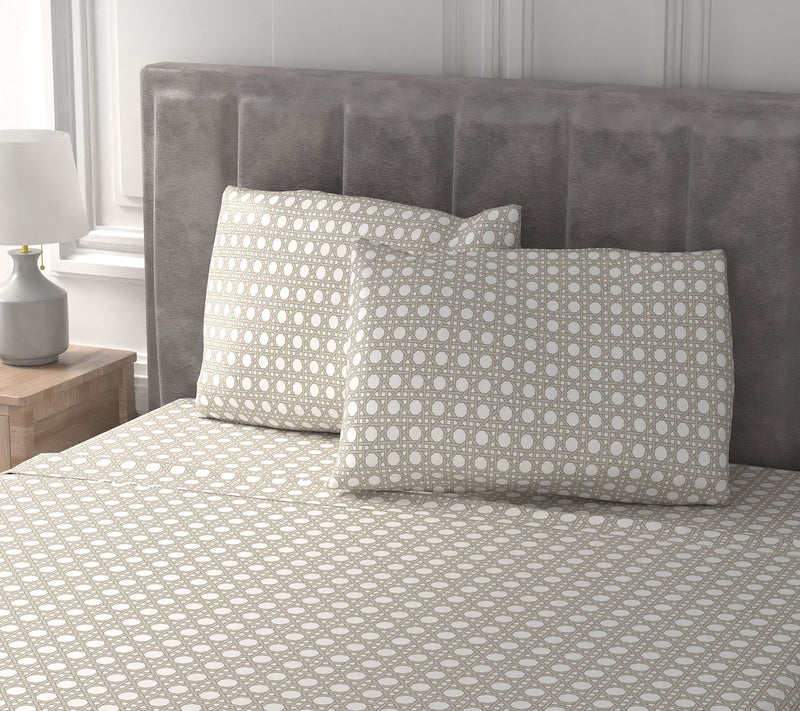 Mrs. H by Dee Hilfiger 300TC 100% Cotton Sateen Sheet Set — View 7