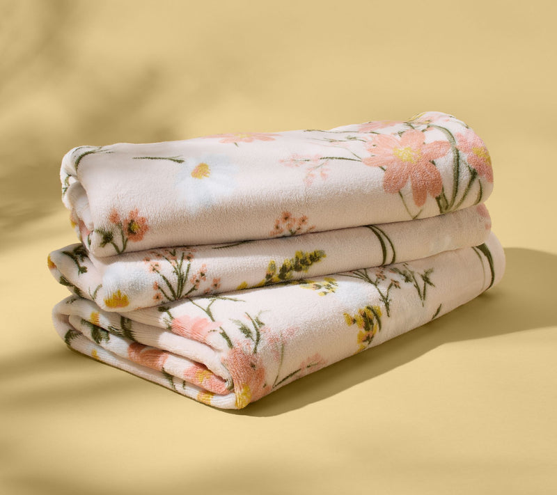 Home Reflections Spring Plush 60 X 80 Throw — View 4