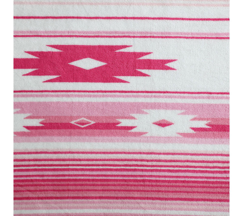 Wrangler Coyote Sands Pink Ultra Plush Fleece 50"X60" Throw — View 6