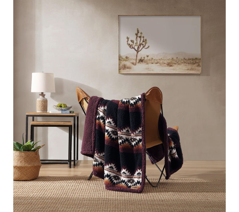 Wrangler Mountain Fog Rust Sherpa 50"X70" Throw — View 3