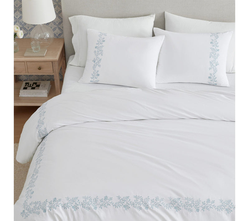 Martha Stewart Garden Path White/Blue Cotton Queen Duvet Set — View 8